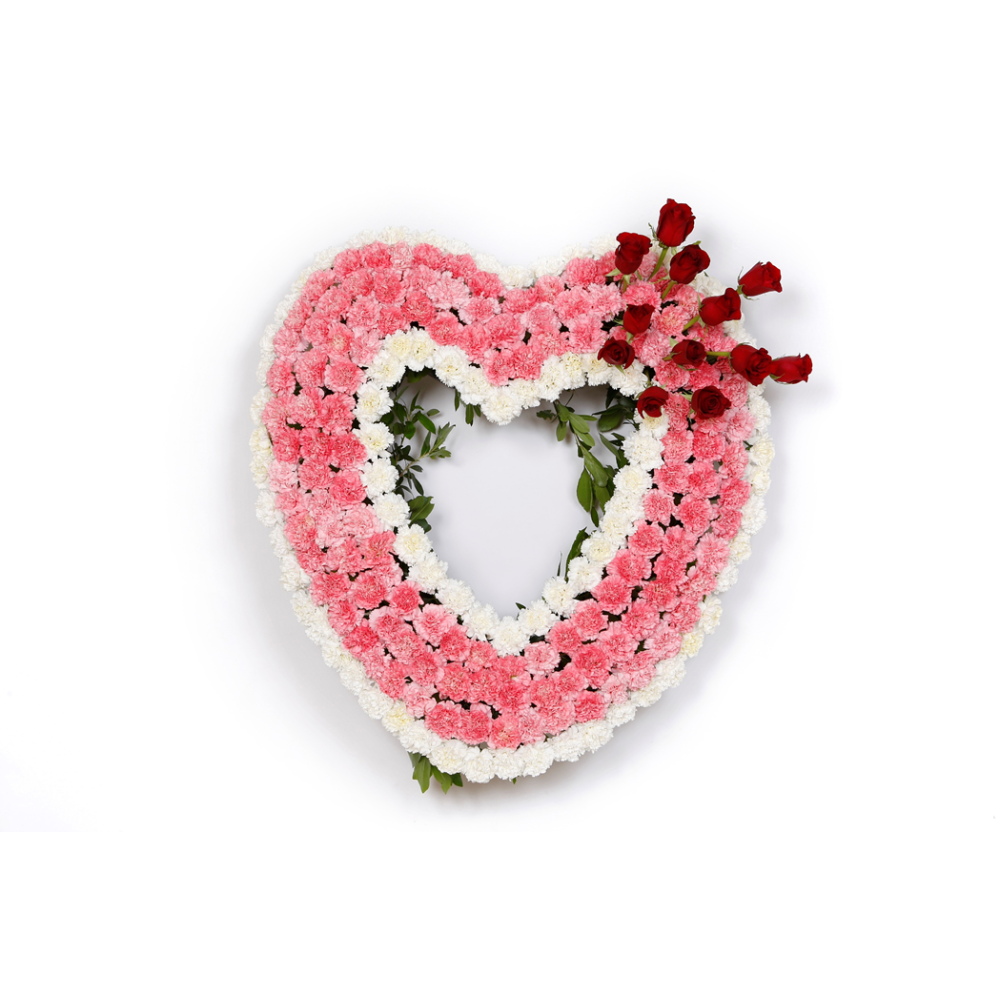 Arreglos funerarios. Corazón de claveles Arreglos funerarios. Corazón de claveles